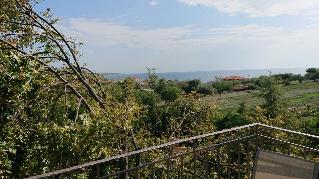 شقة Stone House With Seaview نيا بوتيدايا المظهر الخارجي الصورة